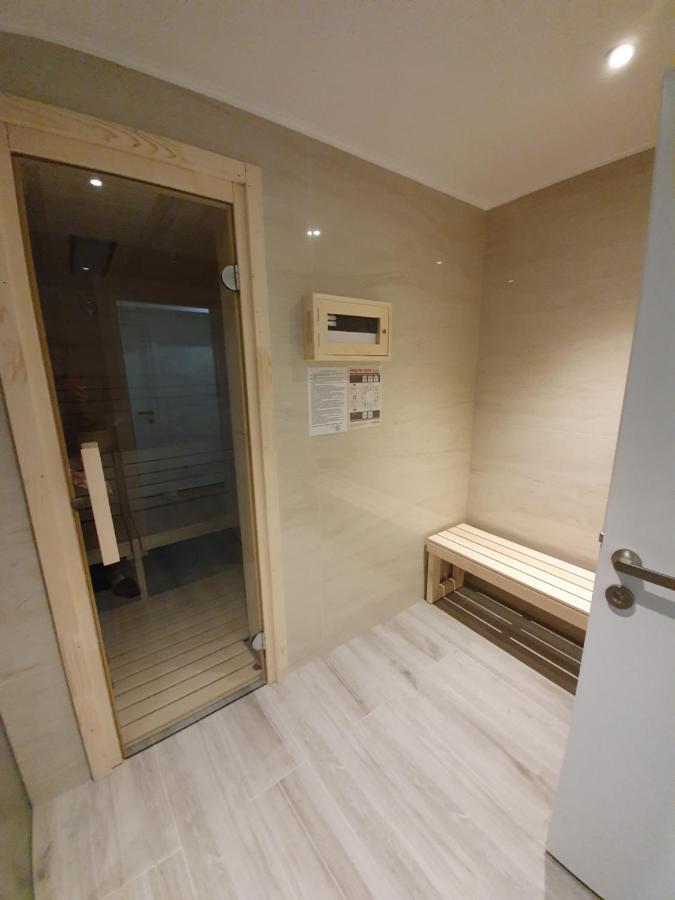 Vila Berlin Hotel Poiana Brasov Bagian luar foto