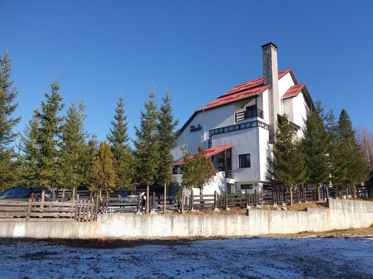 Vila Berlin Hotel Poiana Brasov Bagian luar foto
